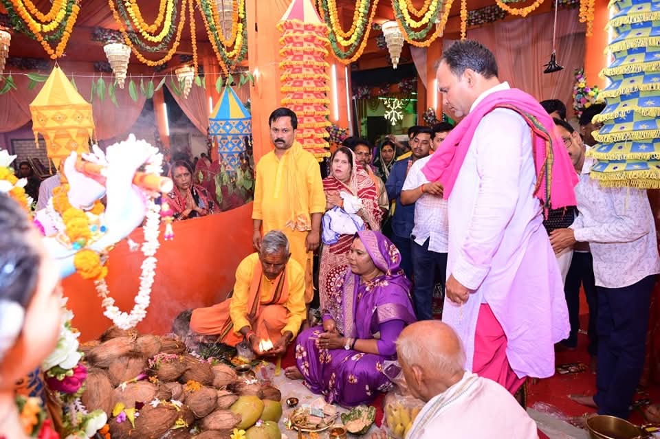 श्री जगन्नाथ मंदिर दोकड़ा प्राण प्रतिष्ठा कार्यक्रम में अष्ट प्रहरी का आयोजन, विधायक गोमती साय और पूर्व भाजपा जिलाध्यक्ष सुनील गुप्ता ने संध्या आरती में की शिरकत 